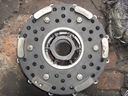 卓越品質，誠信經營——薩克斯離合器片批發，助力汽配事業騰飛